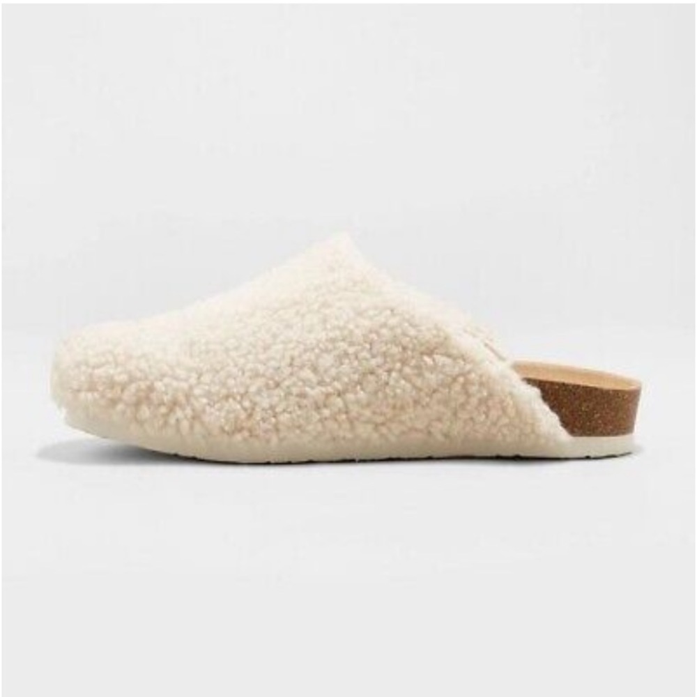 Universal Thread Shoes Womens Size 9.5 Bev Sherpa Teddy Clogs Slides Fuzzy Boho